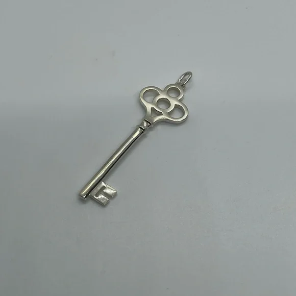 Tiffany & Co. Crown Key Pendant - Picture 3 of 8